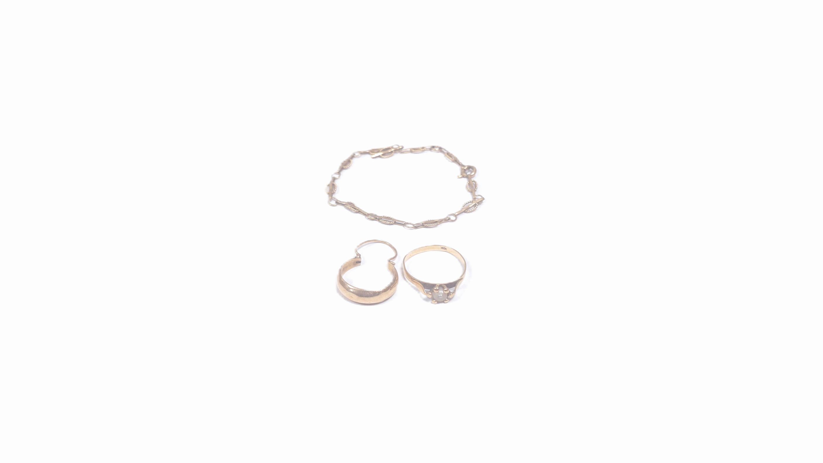 Anillo Dama, Pulsera Y U — lote 154 del remate DICREP en Los Andes