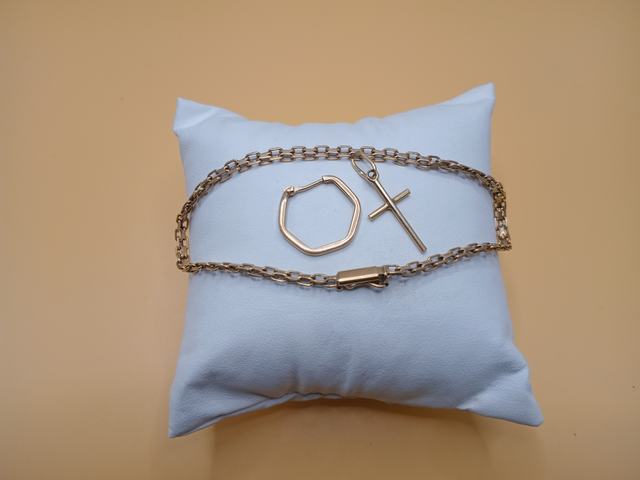 Pulsera- Colgante- Un Aro — lote 229 del remate DICREP en Puerto Montt