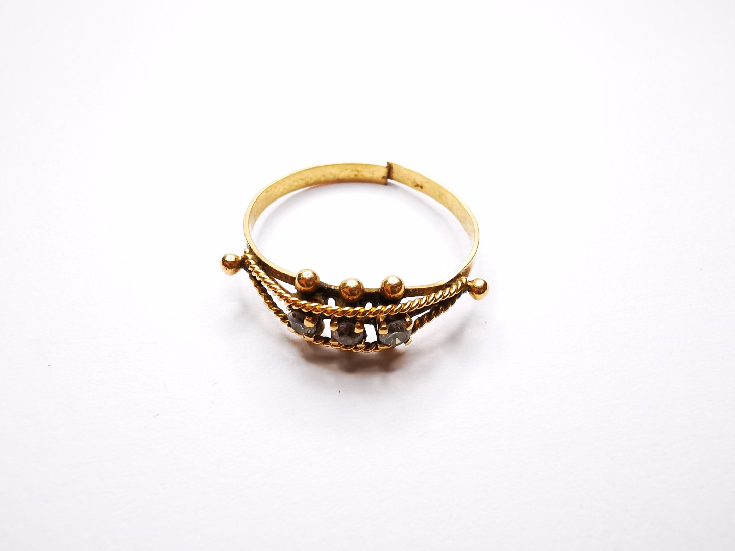 Anillo Dama — lote 103 del remate DICREP en Valparaíso