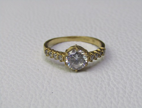 Anillo Dama — lote 160 del remate DICREP en Quillota