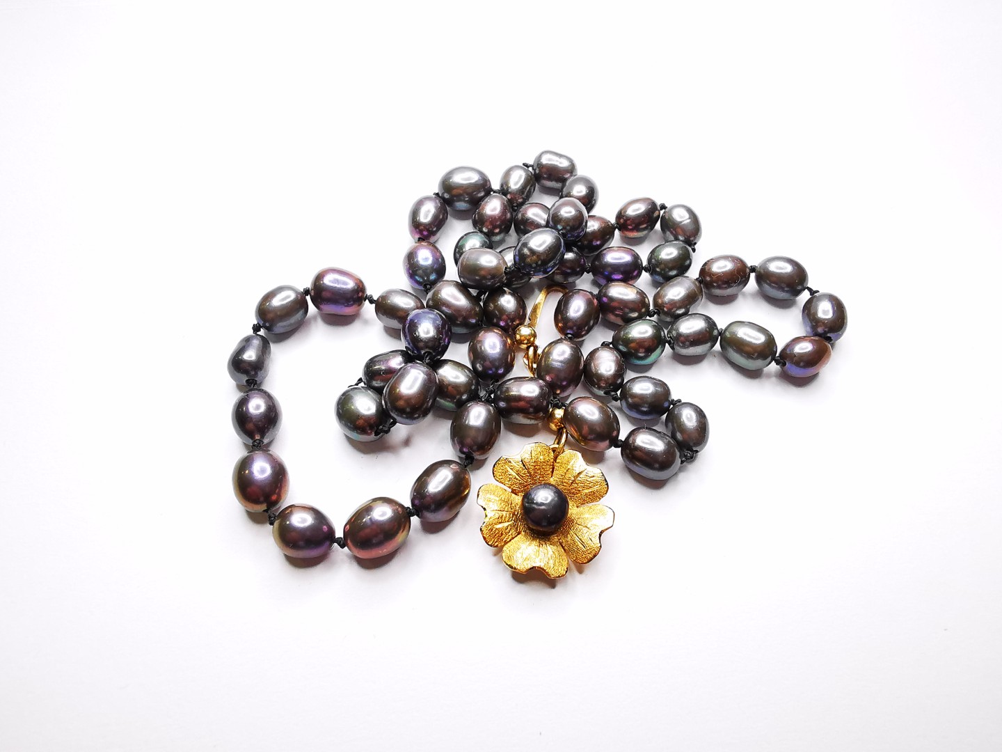 Collar Perlas — lote 204 del remate DICREP en Valparaíso