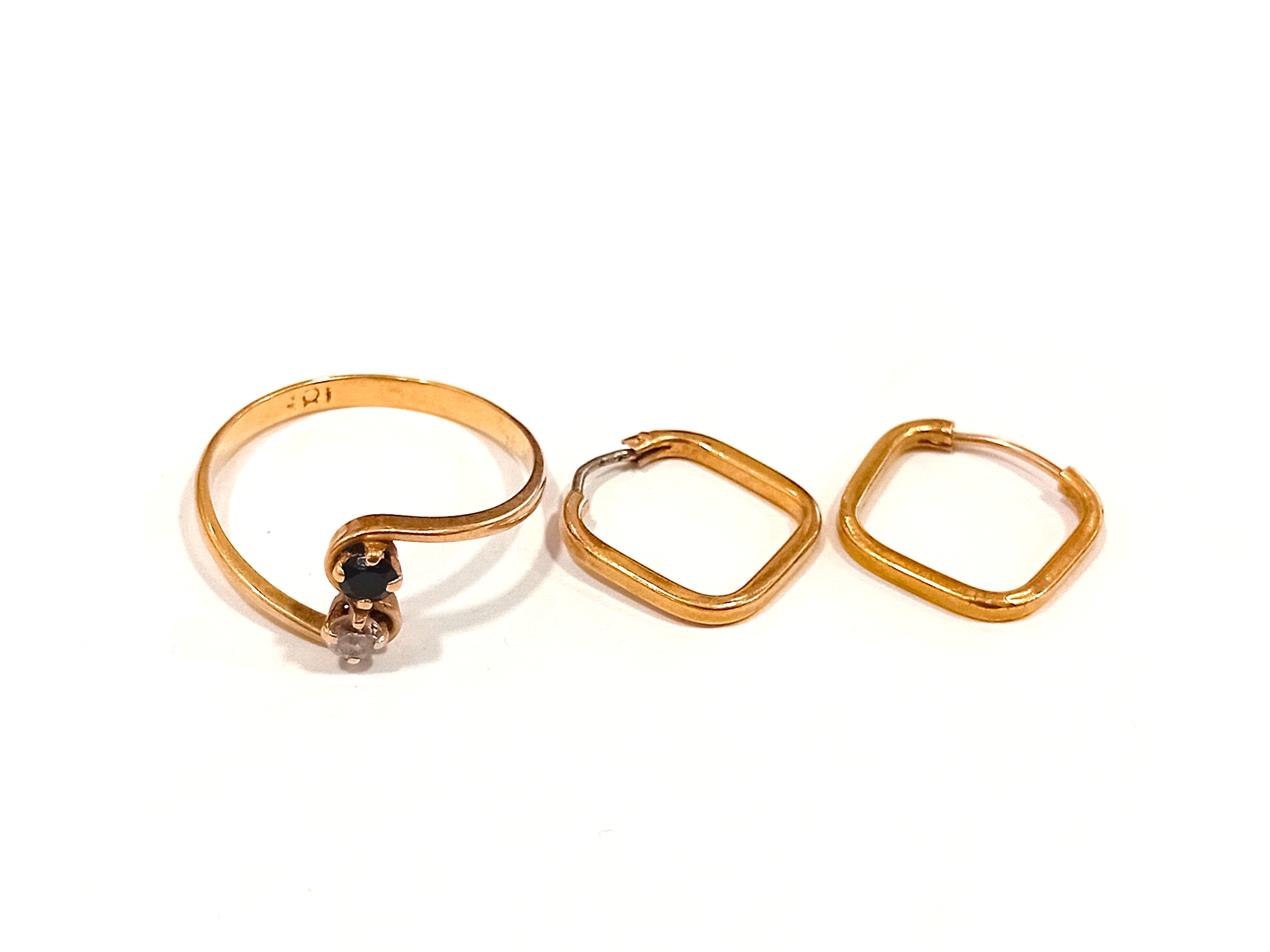 Par De Aros - Anillo Dama — lote 591 del remate DICREP en Rancagua