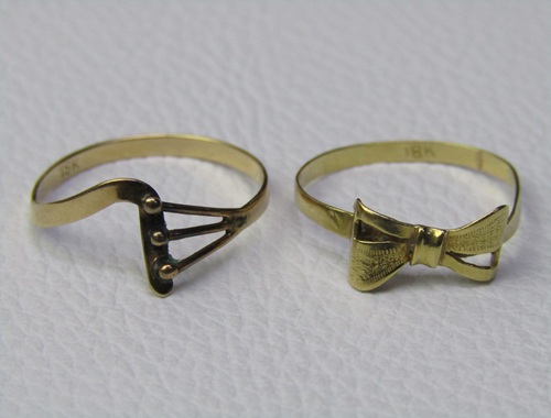 2 Anillos Dama — lote 214 del remate DICREP en Quillota