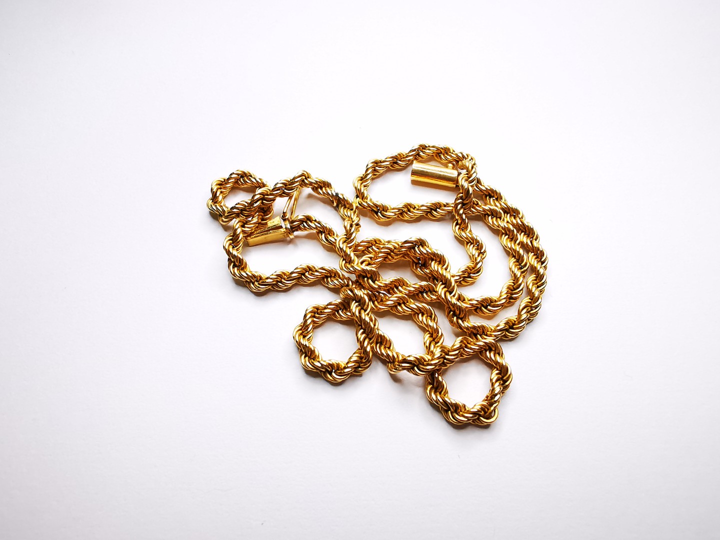 Collar Tourbillón — lote 232 del remate DICREP en Valparaíso