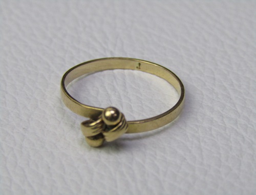 Anillo Dama — lote 212 del remate DICREP en Quillota