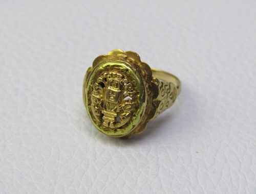 Anillo Dama — lote 165 del remate DICREP en Quillota
