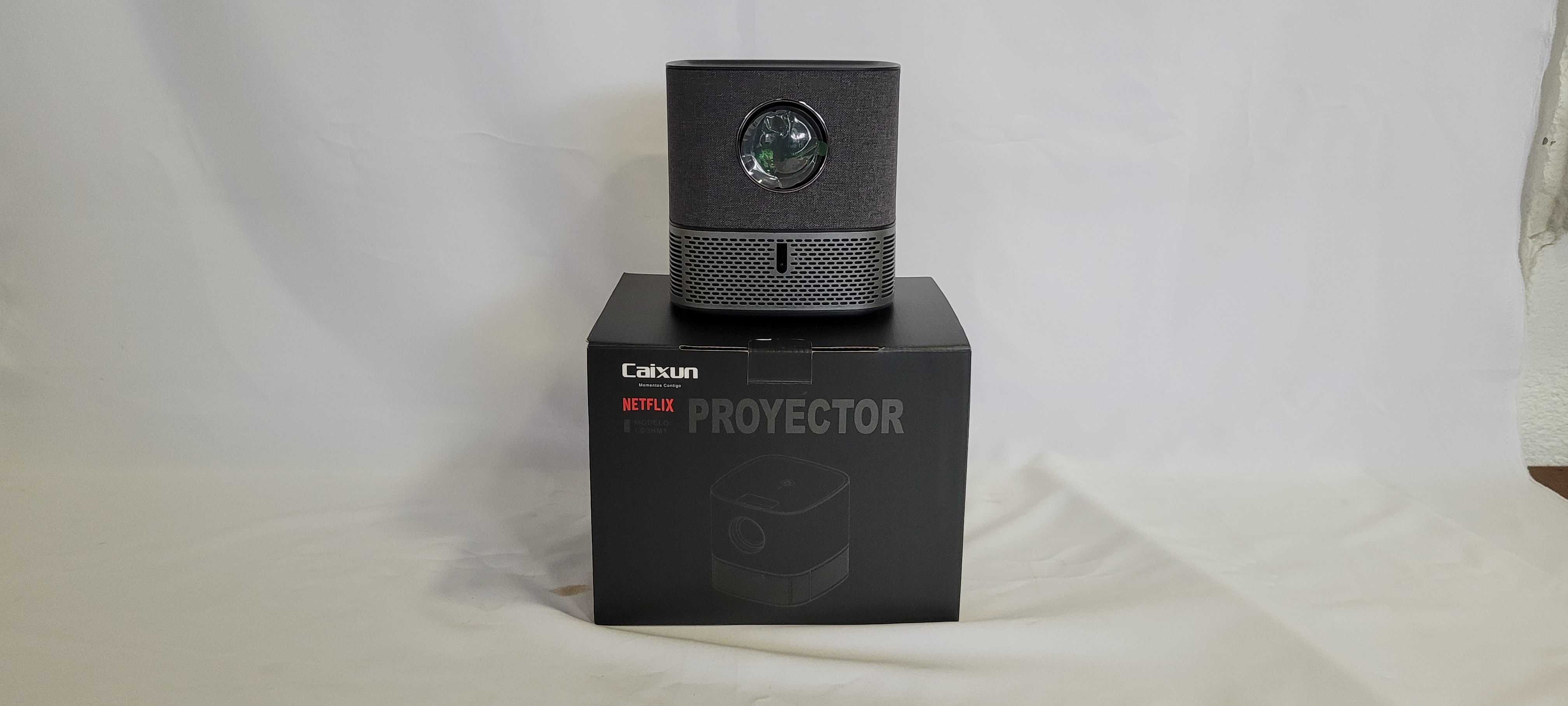 Proyector — lote 912 del remate DICREP en Rancagua