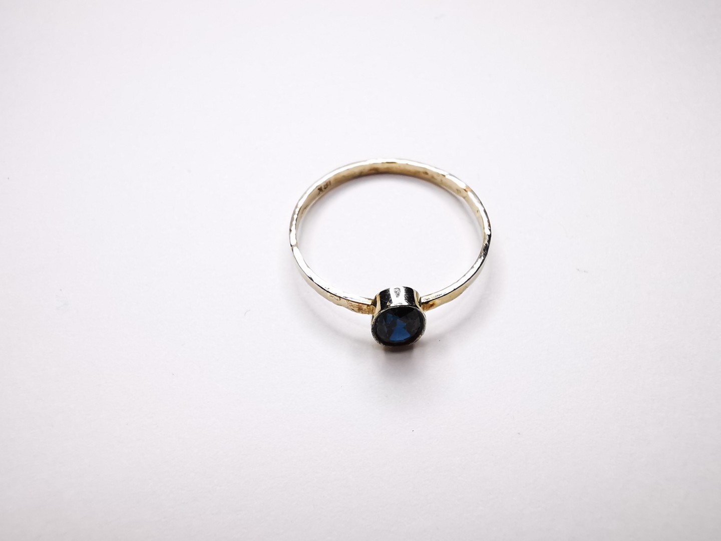 Anillo Dama Oro Blanco — lote 372 del remate DICREP en Valparaíso