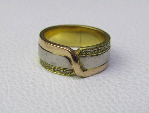 Anillo Dama — lote 204 del remate DICREP en Quillota