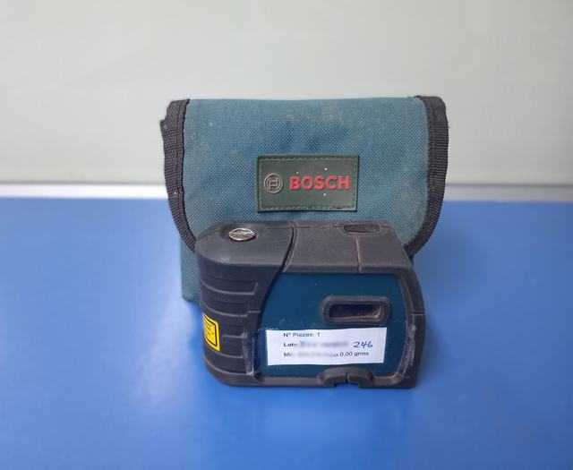 Nivelador Laser — lote 246 del remate DICREP en Puerto Montt