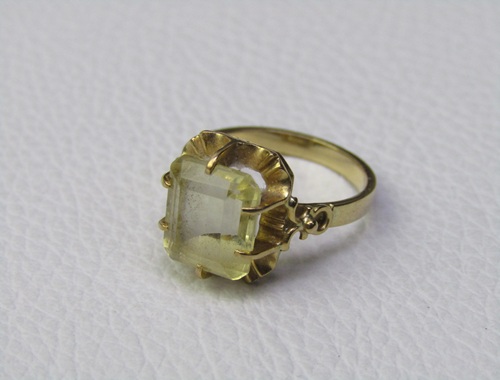 Anillo Dama — lote 142 del remate DICREP en Quillota