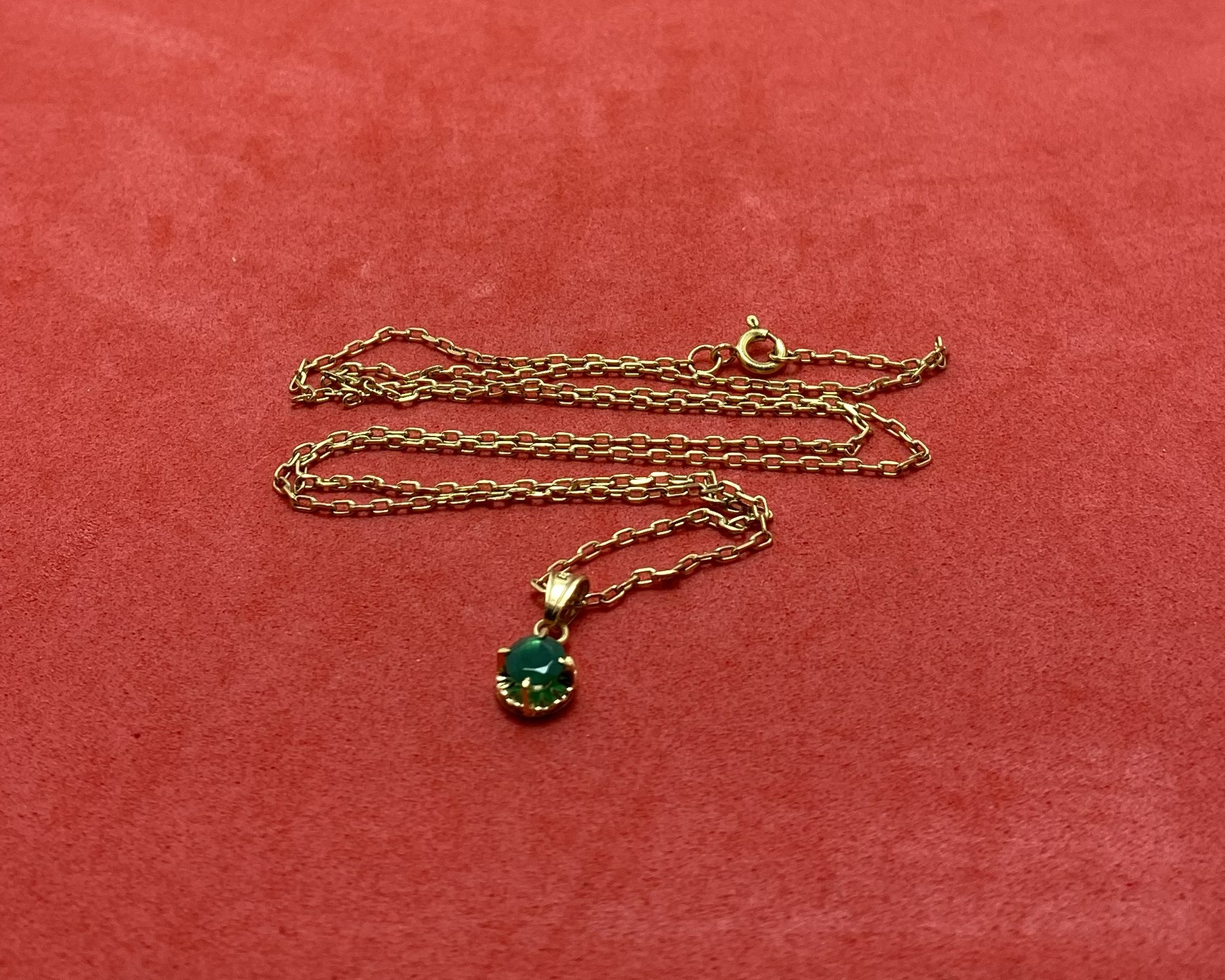 01 Gargantilla Oro 18 K — lote 111 del remate DICREP en Valdivia
