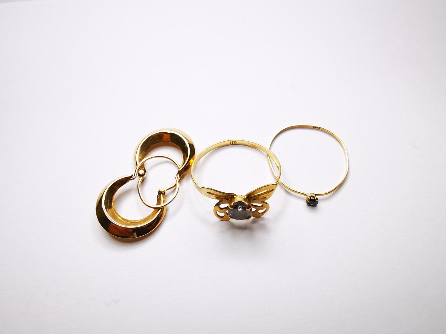 Par Aros - 2 Anillos Dama — lote 198 del remate DICREP en Valparaíso