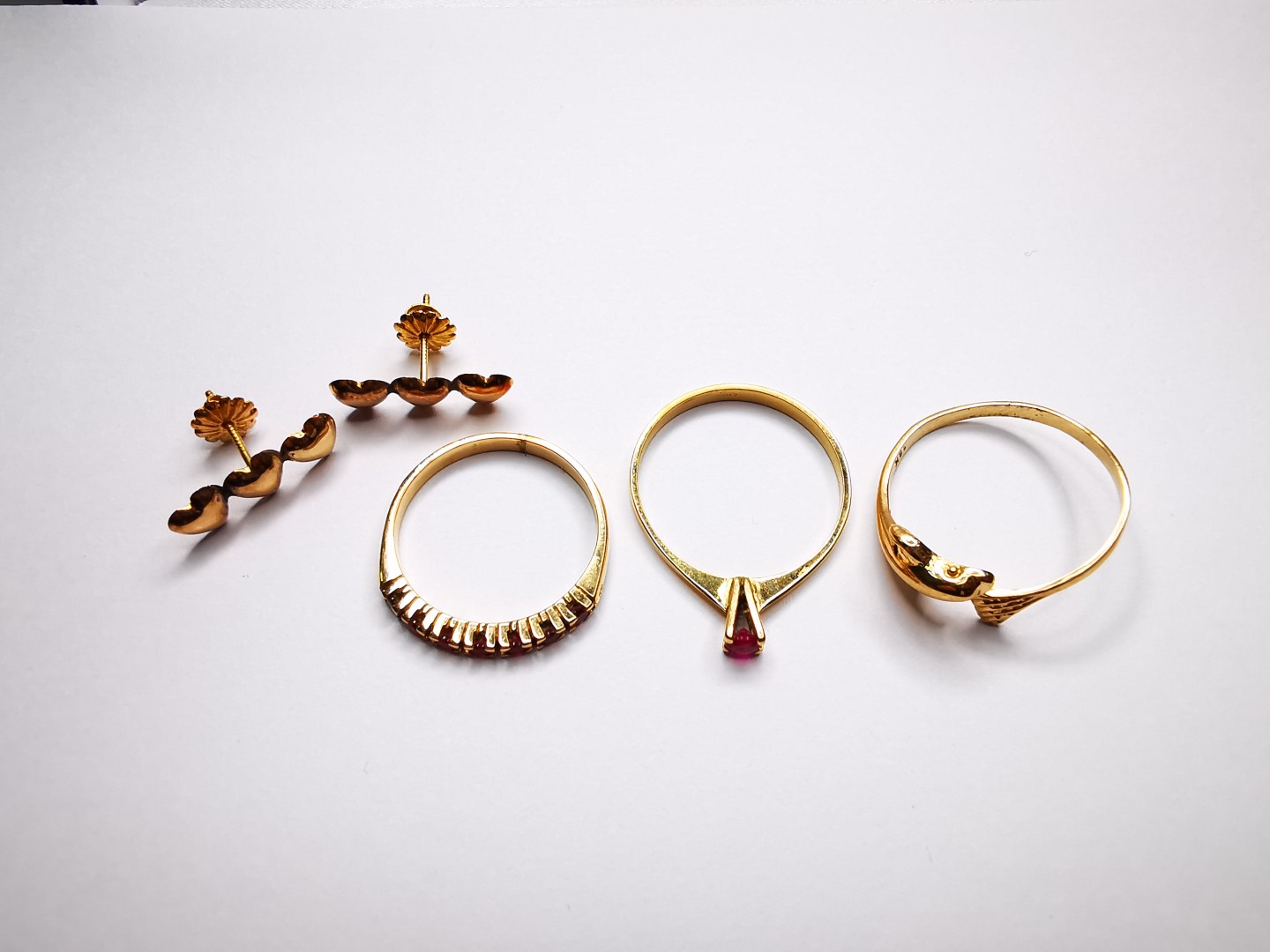 Par Aros - 3 Anillos Dama — lote 367 del remate DICREP en Valparaíso