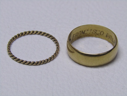 Anillo Dama - Argolla — lote 103 del remate DICREP en Quillota