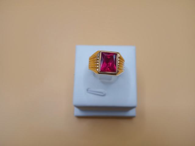 Anillo — lote 53 del remate DICREP en Puerto Montt