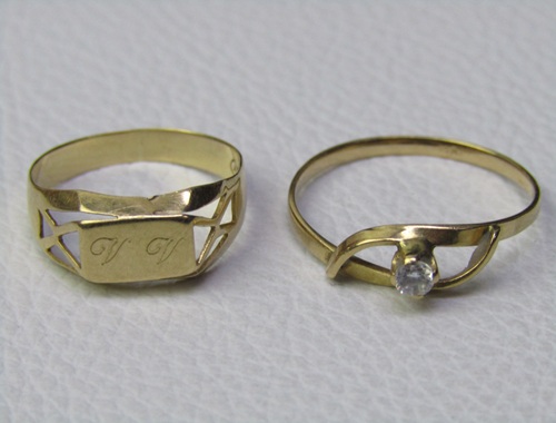 2 Anillos Dama — lote 215 del remate DICREP en Quillota