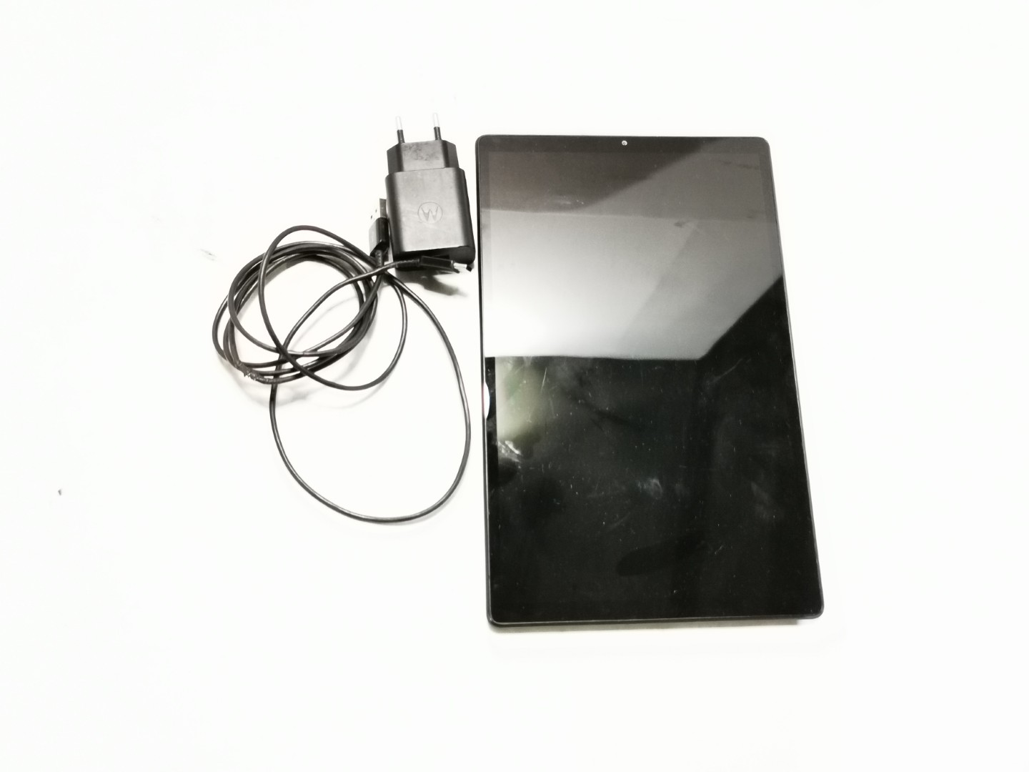 Tablet — lote 25 del remate DICREP en Valparaíso